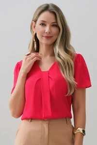 Blusa Decote V Pregas Laço