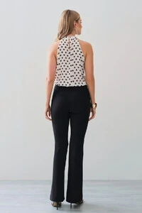 Regata Frente Única Poa Gola Baixa