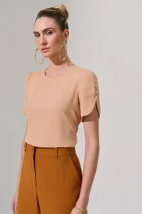 Blusa Manga Mini Botões Forrados Triple