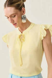 Regata Gola Baixa Laço Ombro Babado