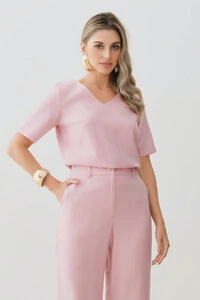 Conjunto de Alfaiataria de Blusa Decote V e Calça Wide Leg