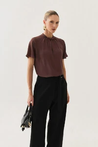 Blusa Manga Ralgan Gola Baixa Torcida Decote Gota Franzido