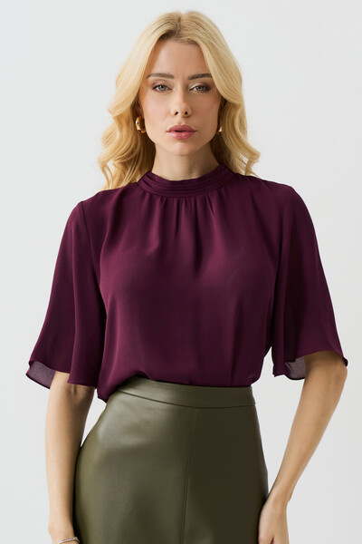 Foto Blusa Manga Evasê Gola Baixa Pregas Triple Franzido