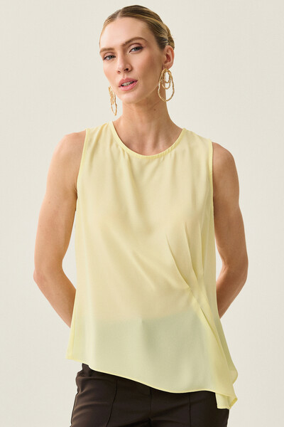 Foto Regata Assimétrica Drapeada Pregas Triple