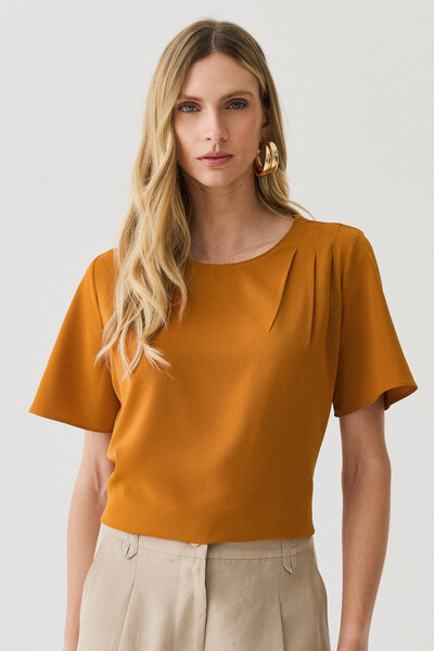 Foto Blusa Assimétrica Ombro Esquerdo Pregas Triple