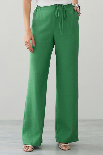 Foto Calça Reta Cintura Elástico Laço Fino