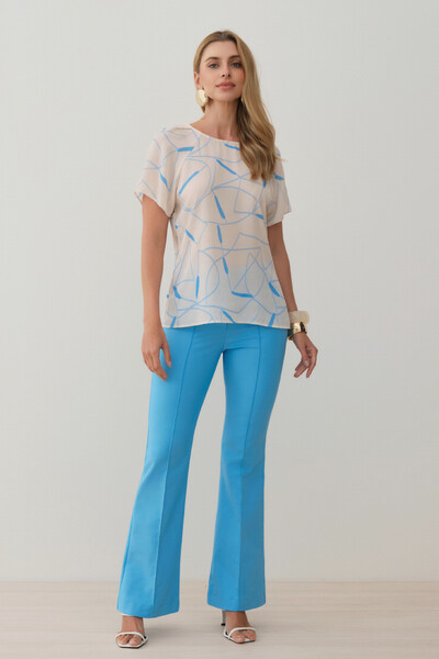 Foto Blusa Abstrata Manga Raglan Ombro Prega