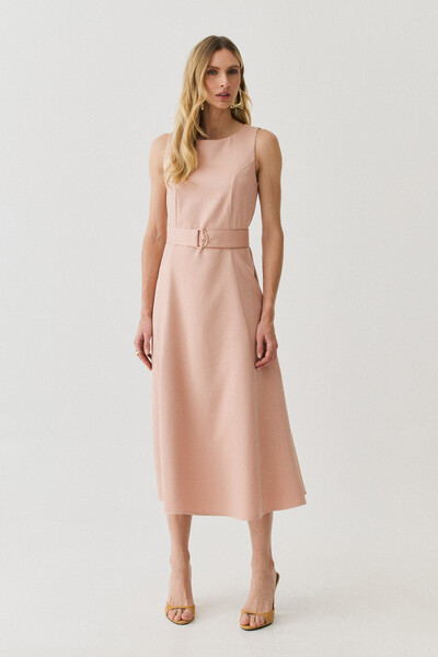 Foto Vestido Midi Evasê Regata de Alfaiataria Recortes Cinto Fivela Gold