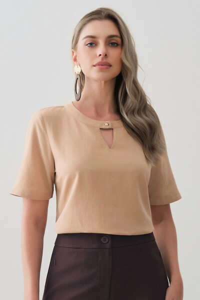 Foto Blusa Decote Redondo Gota Gold