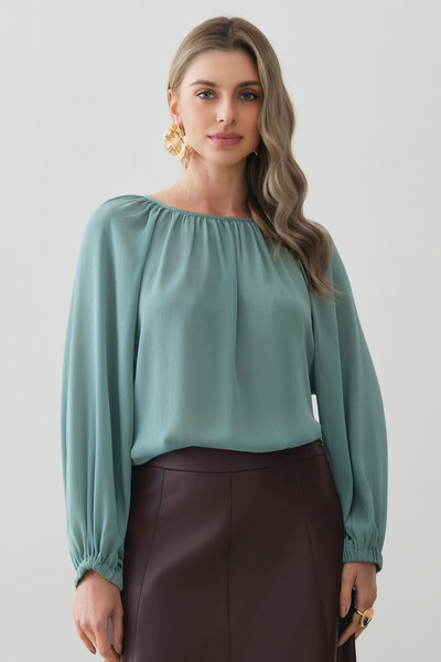 Foto Blusa Assimétrica de Chiffon Yoryu Manga Longa Raglan Ampla Elástico Decote Franzido