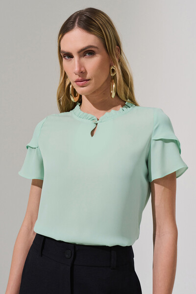 Foto Blusa Manga Dupla Mini Gola Franzida Botão