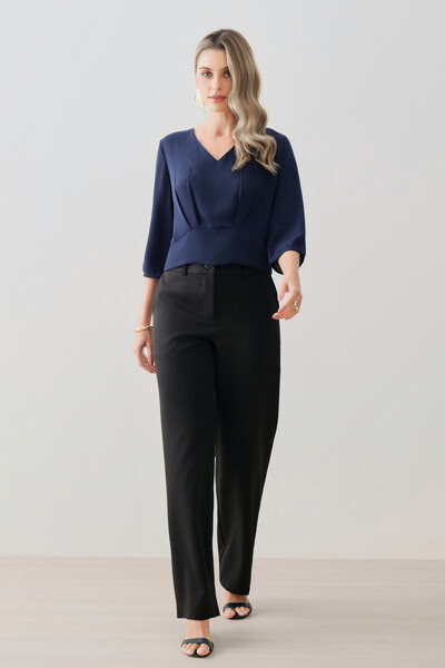 FotoBlusa Crop Manga 3/4 Decote V Cintura Pregas Double