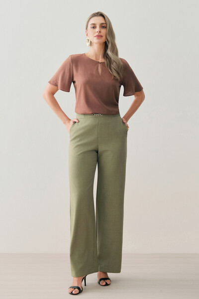 Foto Blusa Manga Evasê Decote Gota Gold