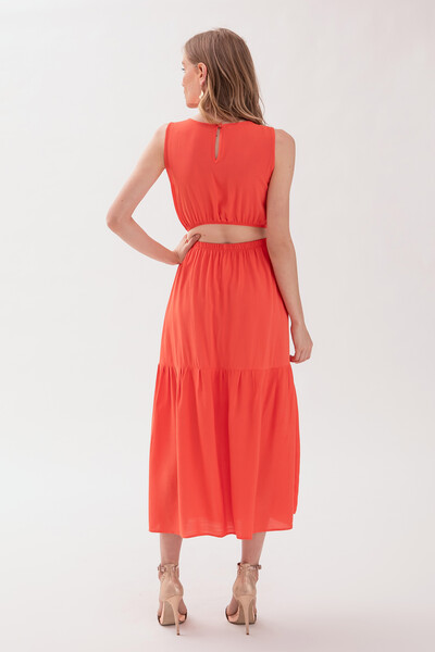 VESTIDO MIDI REGATA CUT OUT