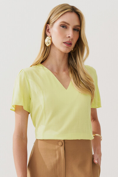 Foto Blusa Decote V Recortes Laterais