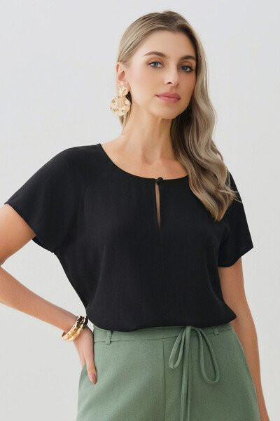 Foto Blusa Manga Raglan Decote Gota Mini Botão Forrado