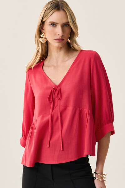 Foto Blusa Manga 3/4 Punho Decote V Laço Recorte Busto