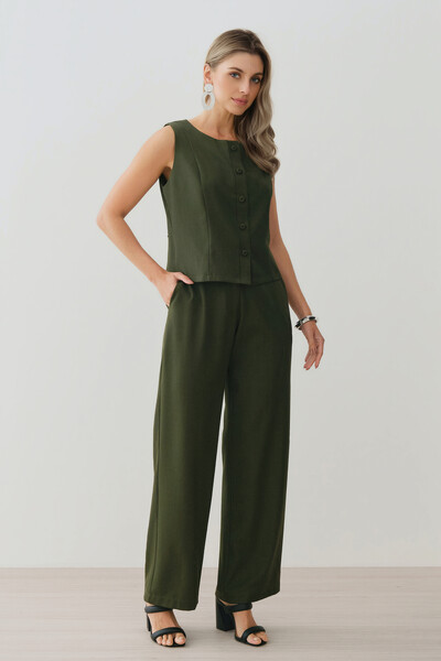 Foto Conjunto de Alfaitaria Colete e Calça Reta Botões Forrados