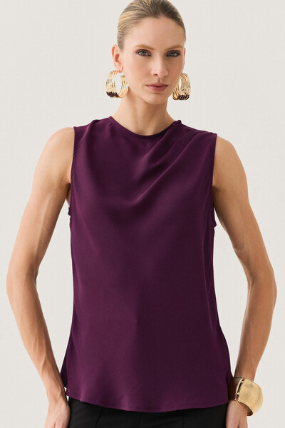 Foto Blusa Regata Assimétrica Ombro Esquero Drapeado Pregas