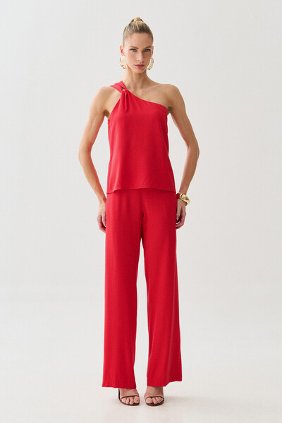 Foto Conjunto de Blusa Regata Assimétrica Um Ombro Só Torcido e Calça Reta