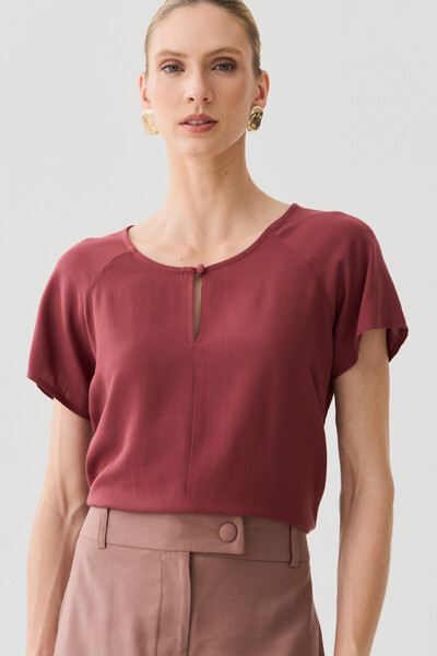 Foto Blusa Manga Raglan Decote Gota Mini Botão Forrado