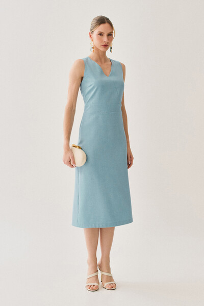 Foto Vestido Midi Regata Decote V Recorte