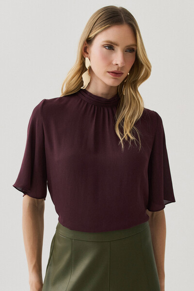 Foto Blusa Manga Evasê Gola Baixa Pregas Triple Franzido