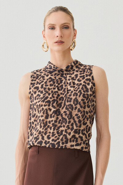 Foto Regata Onça Gola Dobrada Franzido