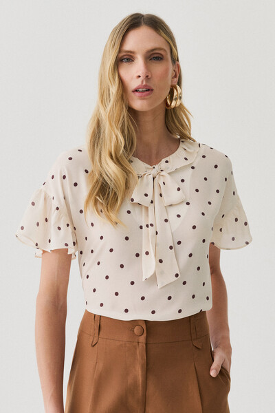 Foto Blusa Poa Manga Franzida Decote Babado Laço