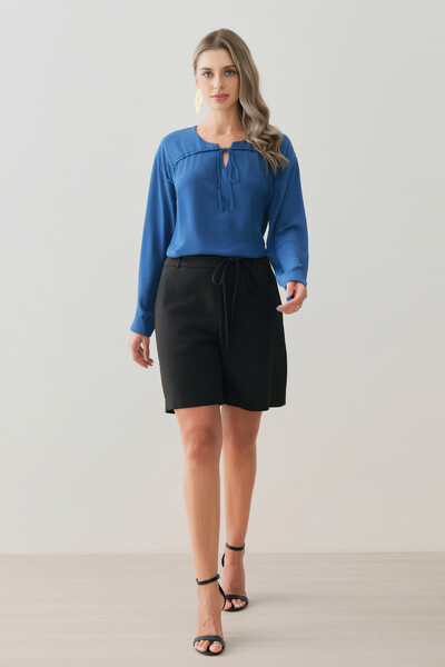 Foto Blusa Manga Longa Punho Gold Decote Cavado Laço Puxante