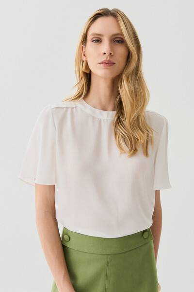 Foto Blusa Decote Redondo Ombro Prega