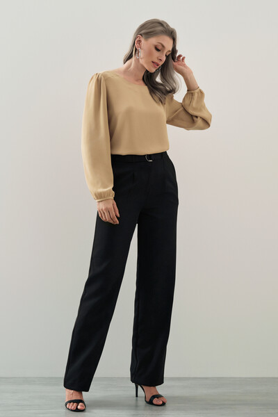 Foto Blusa Manga Longa Ombro Recortes Double