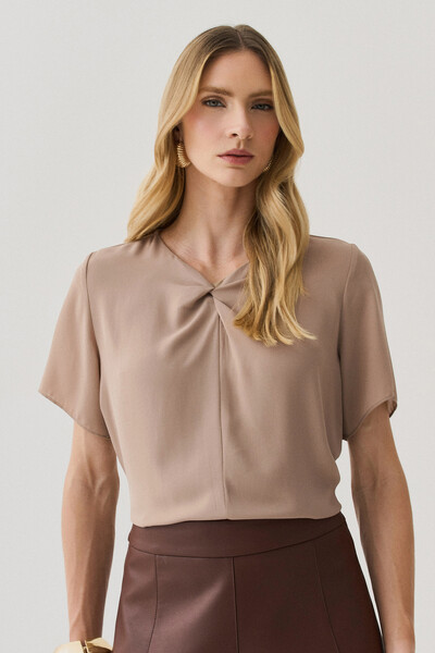 Foto Blusa Decote V Torcido