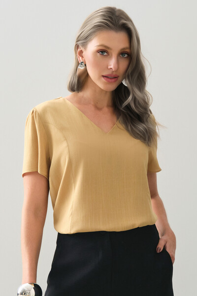 Foto Blusa Decote V Recortes Laterais