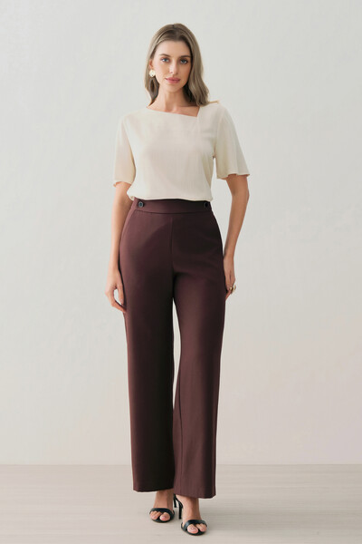 Foto Blusa Decote V Assimétrico Recorte