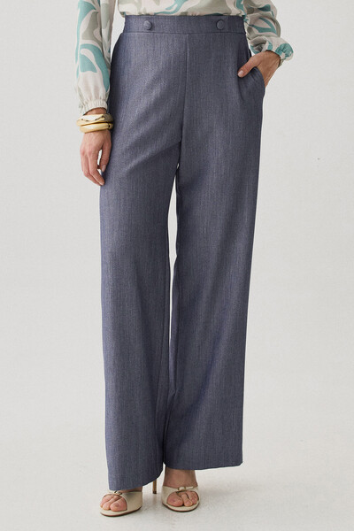 Foto Calça Reta de Alfaiataria Cintura Elástico Botões Forrados Double