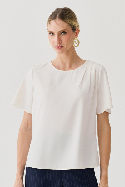 Foto Blusa Assimétrica Ombro Esquerdo Pregas Triple