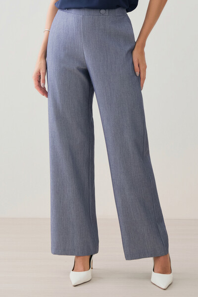 Foto Calça Reta de Alfaiataria Cintura Elástico Botões Forrados Double