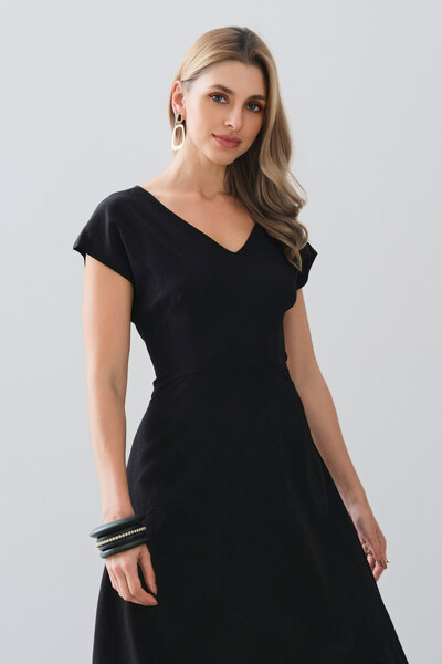Foto Vestido Midi Evasê Manga Morcego Decote V