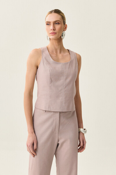 FotoConjunto de Linho de Blusa Regata Crop Recortes e Calça Reta Botão Forrado