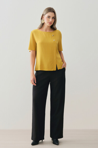 FotoBlusa Prega Botões Gold Double