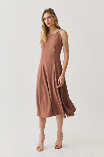 Foto Vestido Midi Evasê Regata Assimétrico Pregas Ombro Esquerdo Gold
