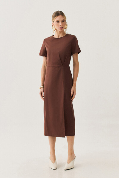 Foto Vestido Midi Assimétrico Cintura Prega