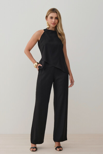 Foto Conjunto de Blusa Regata Frente Única Transpassada e Calça Reta
