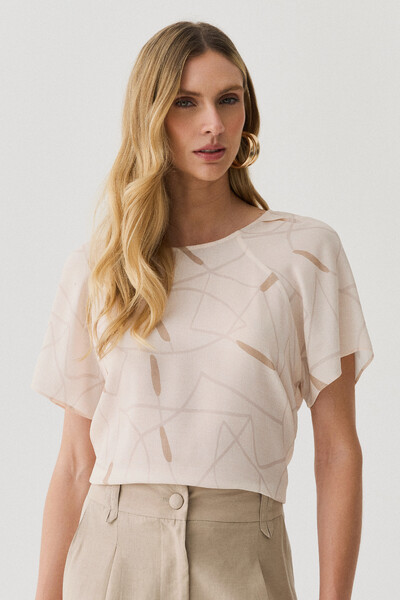 Foto Blusa Abstrata Manga Raglan Ombro Prega