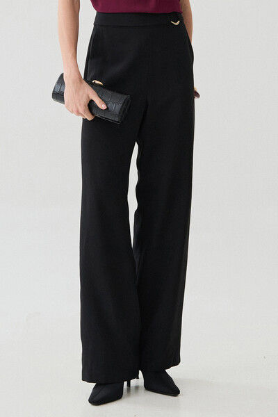 Foto Calça Reta Gold