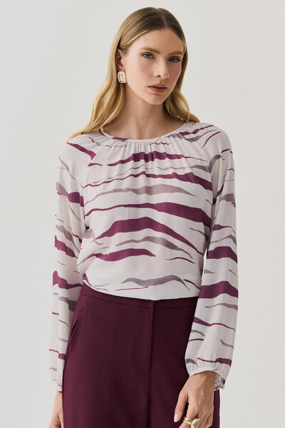 Foto Blusa Zebra Abstrata Manga Longa Raglan Decote Franzido