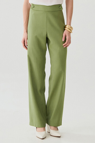 Foto Calça Reta Botões Forrados Double