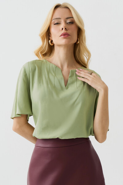 Foto Blusa Manga Evasê Decote Cavado Nervuras