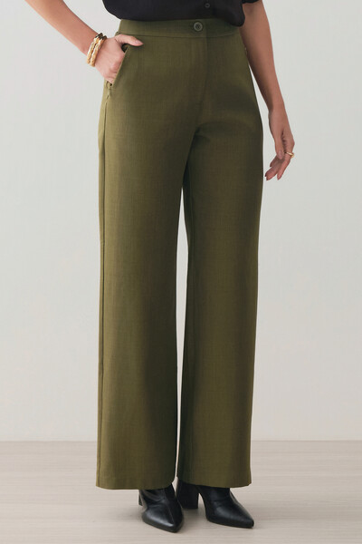 Foto Pantalona Slim de Alfaiataria Bolso Faca Discreta